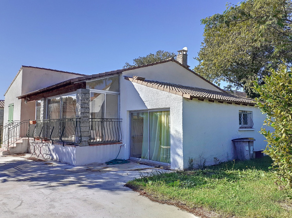 Offres de location Maison Uchaud 30620